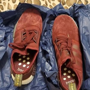 Adidas NMD_R1 Original Boost Runner Sneaker Maroon
